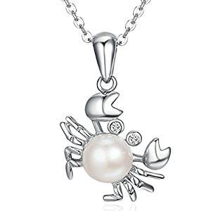 Crab shell pearl necklace